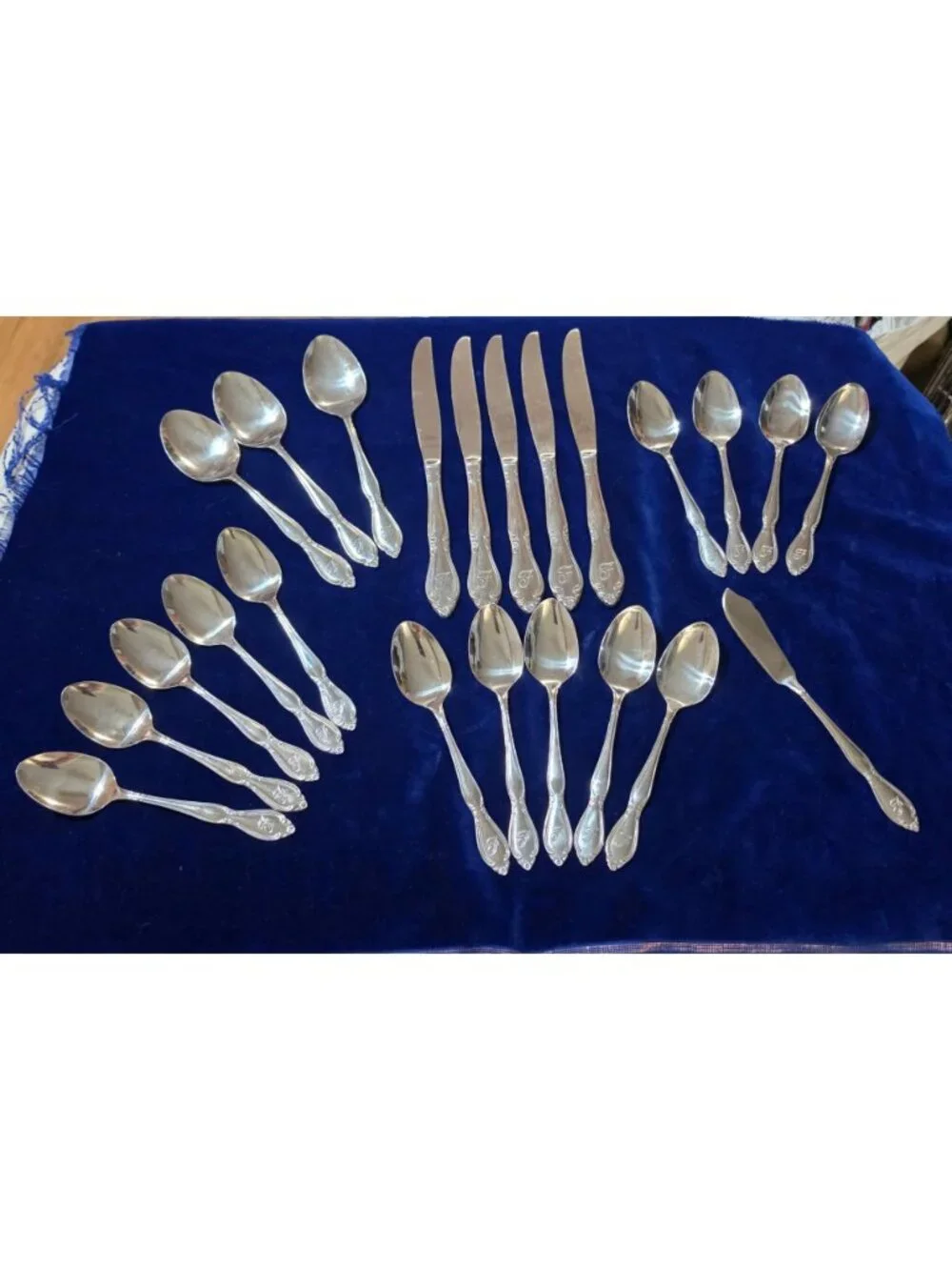 Vtg 23 Pc Stainless Flatware Lot Affection Pattern Taiwan Monogram 